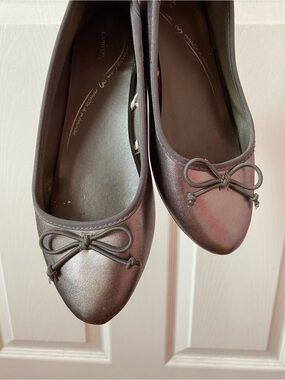 Women's Silver Ballet Flats Women Cute Shoes Size 6